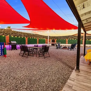Retreat - 1 Bedroom King With 2 Smart Tvs - 10 Min From Airp - Unit B , Phoenix United States